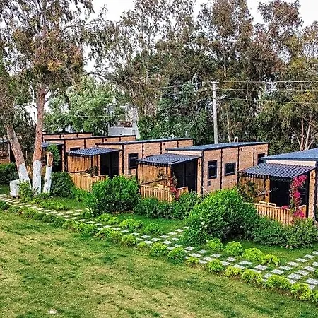 Tiny House Hotel 5*