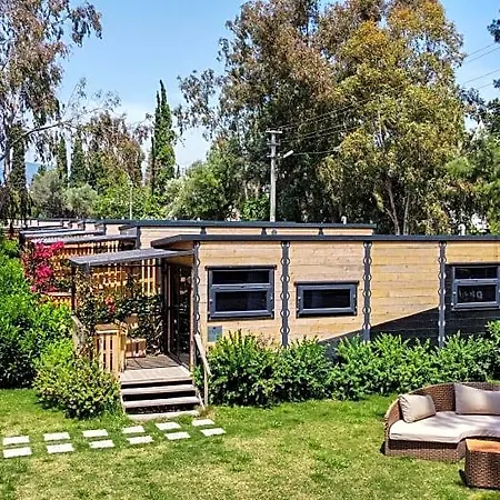Hotel Tiny House 5*