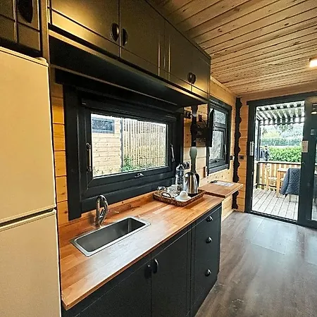 Tiny House Hotel