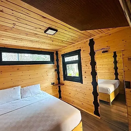 Tiny House Hotel 5*